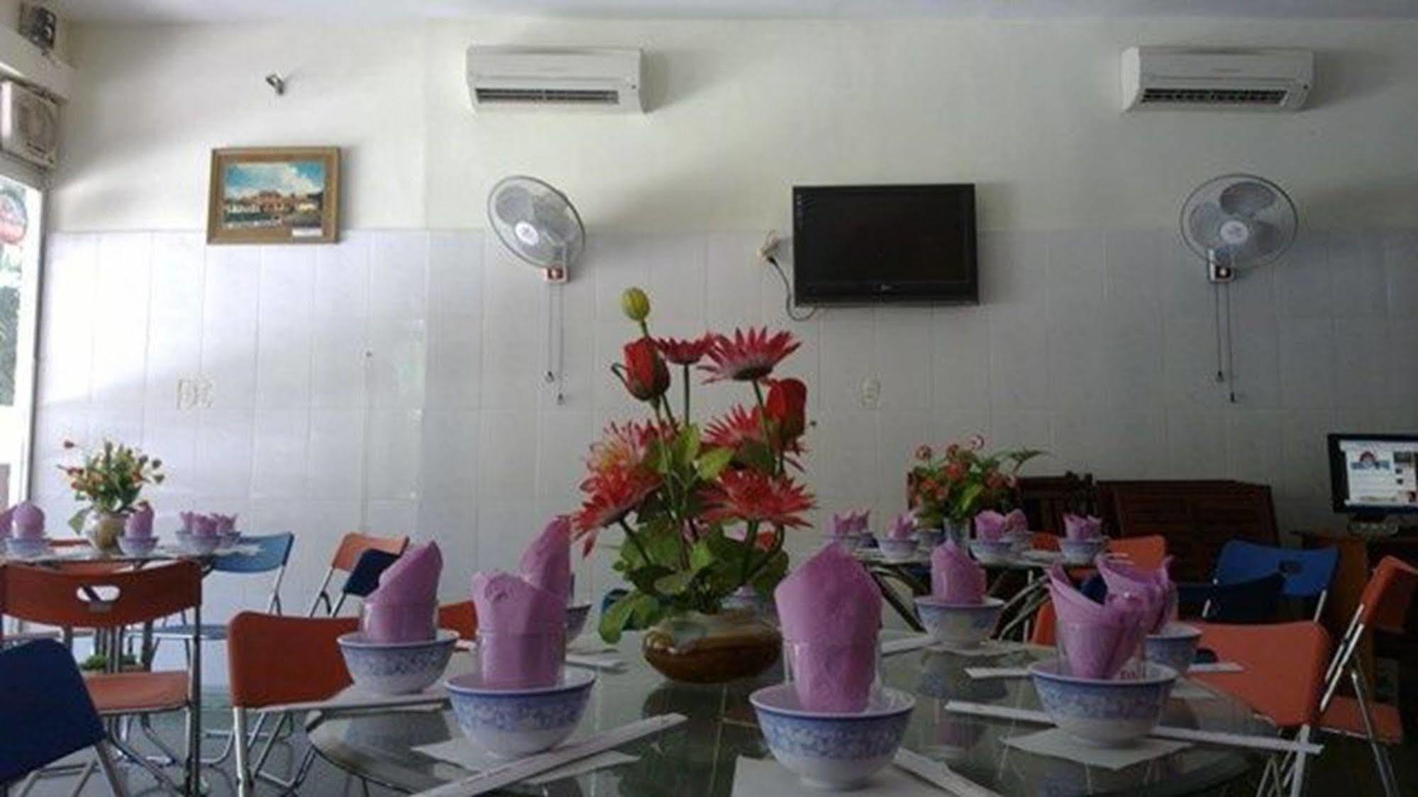 Anh Linh 1 Hotel 동허이 외부 사진